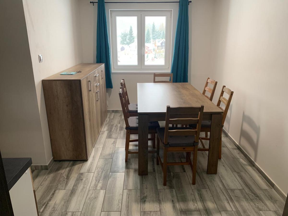 Apartman U Drahotu Pernink Buitenkant foto